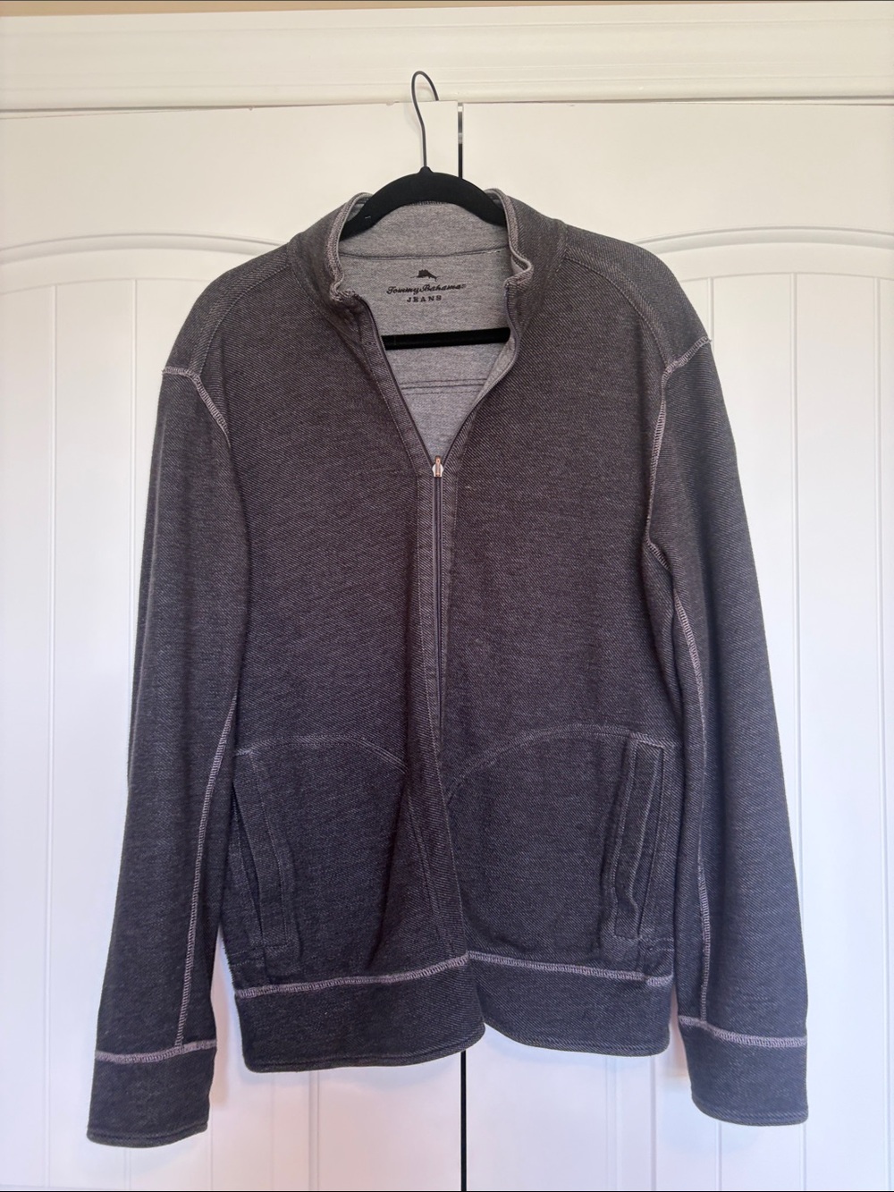 Men's Reversible Full-Zip Heather Gray Sweater Jacket with pockets.